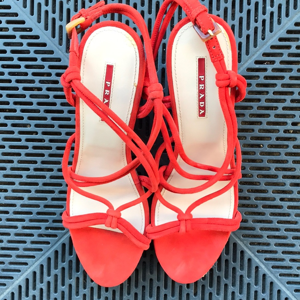 ๐ฏ PRADA red suede wedges - EUC - Picture 2 of 6